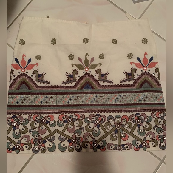 Star Mela Dresses & Skirts - NWT Star Mela Asta Embroidered Skirt